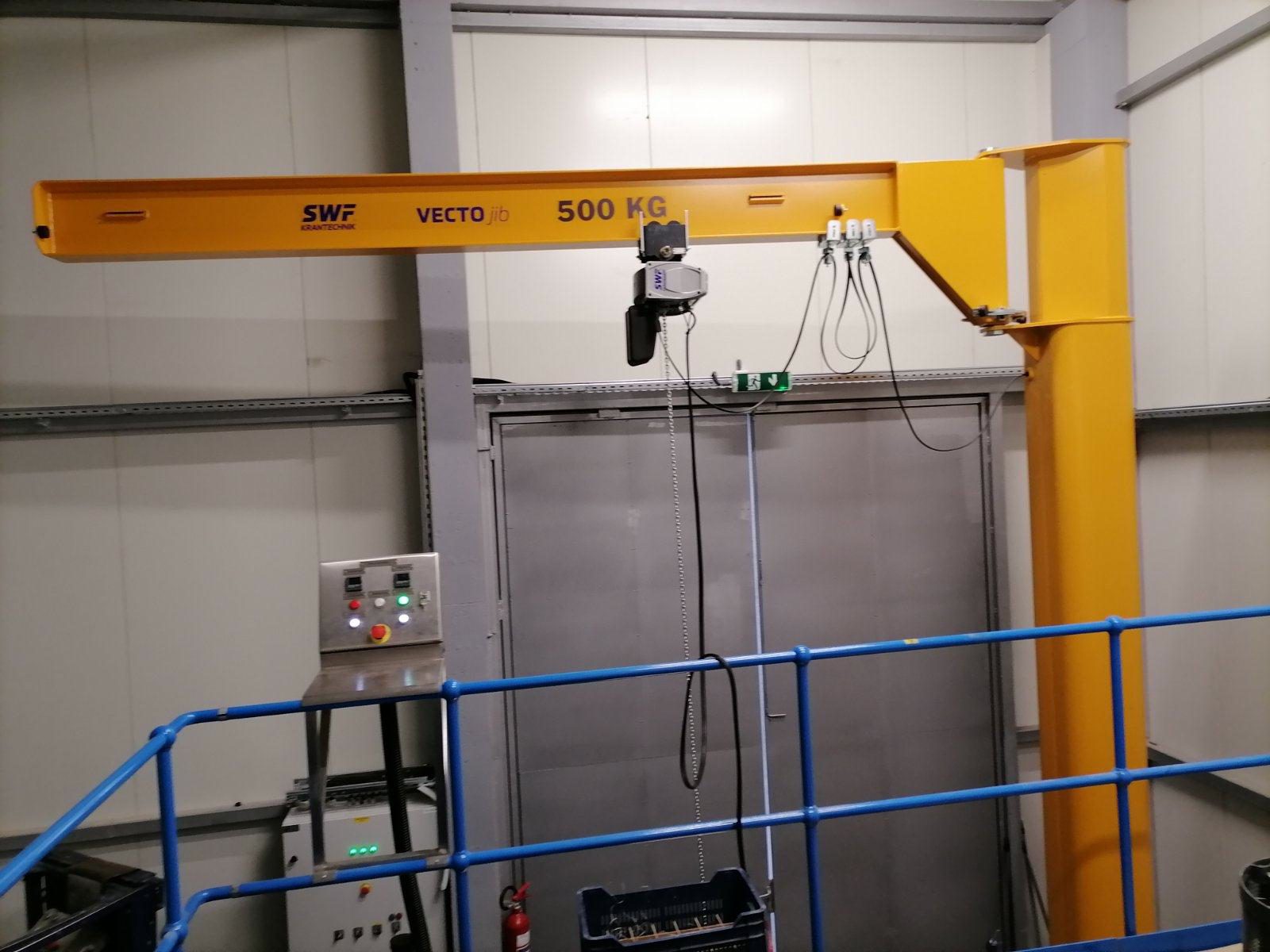 Stubna konzolna dizalica 500 kg sa dohvatom 3,1 m i uglom obrtanja 270°